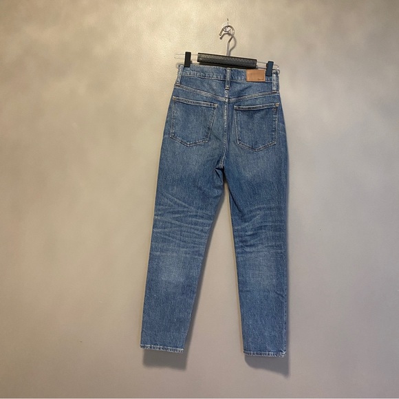 MADEWELL Denim. Classic straight Jeans in Coldbrook wash. 26 Tall - Picture 3 of 8